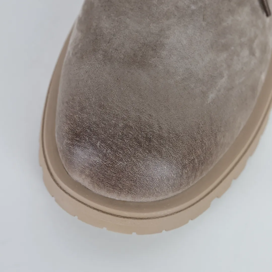 Text price 💰620 Core recommendation Good price Timberland Timberland/Timberland Customized low-top work shoes TB10088 The fabric is made of frosted cowhide to give you a perfect wearing experience. The quality is exquisite and durable. A must-have for sportsmen. Specializes in not being handsome. High-quality and first-class foot feel. Size: 38 39 40 41 42 43 44 One size larger